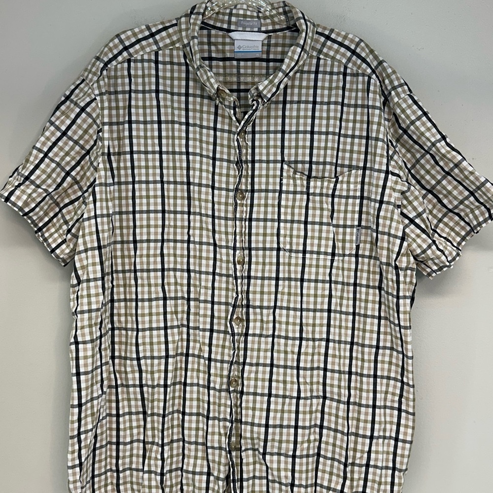 Columbia Men's Regular Fit XL Plaid Shirt Beige, Black, olive green button down